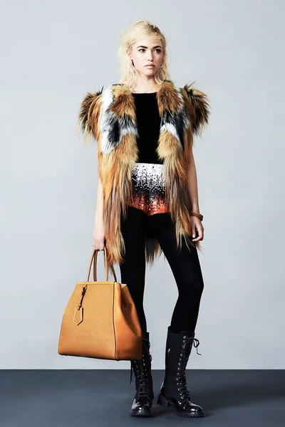 Look 23